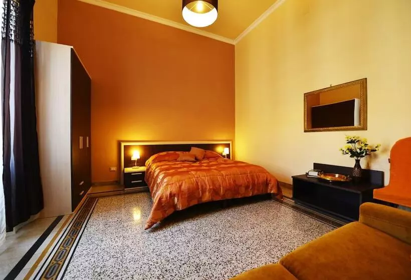 تختخواب و صبحانه 174 Via Roma