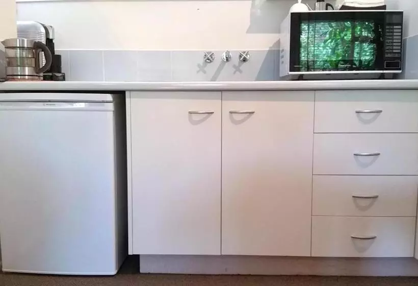 Bed and Breakfast Eden Lodge