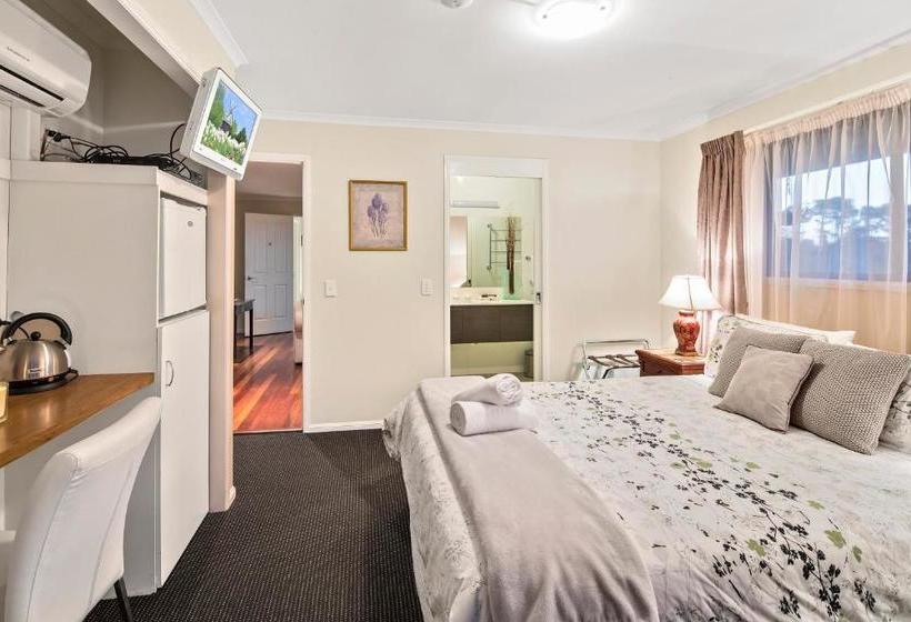 ベッドアンドブレックファースト Eden Lodge