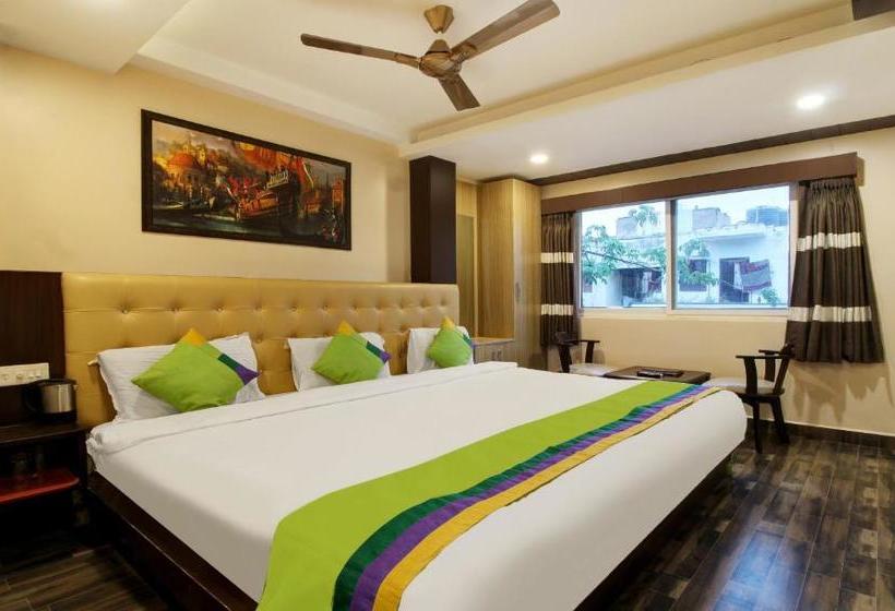 Отель Treebo Trend Chaitanyas Pride