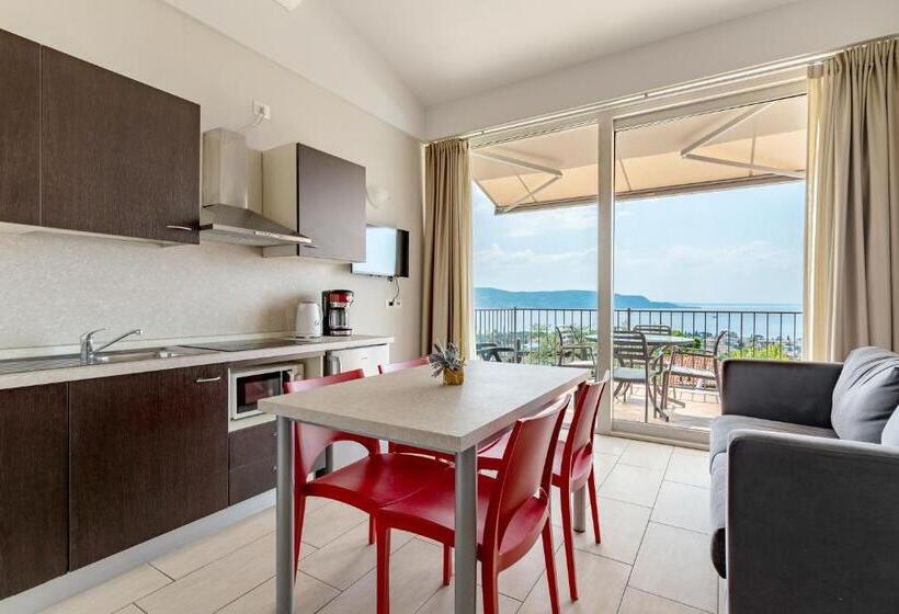 La Chioma Di Berenice Garda Residence