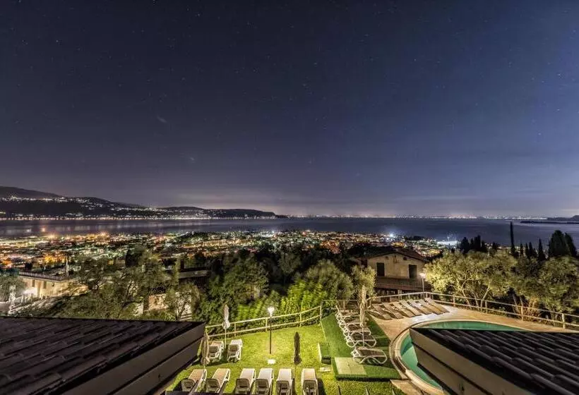 La Chioma Di Berenice Garda Residence