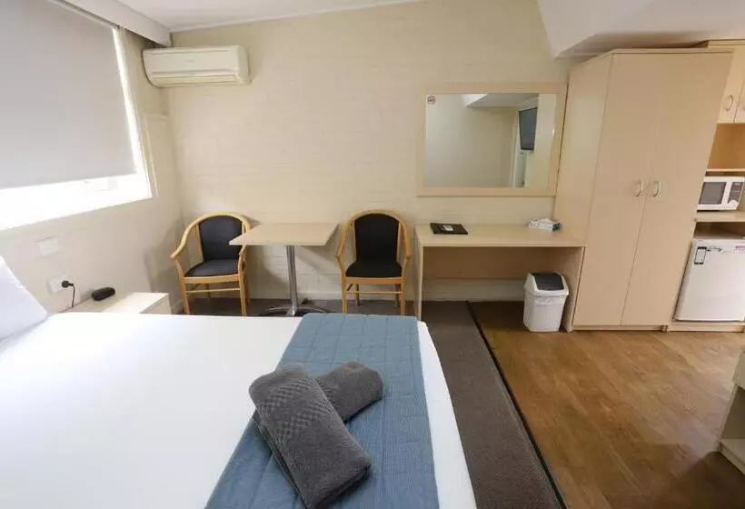 Motelli Sleepy Hill Motor Inn