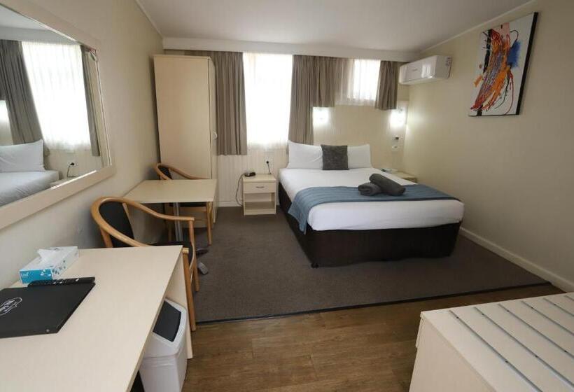 فندق على الطريق Sleepy Hill Motor Inn