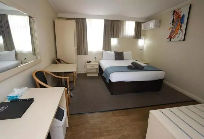 Motelli Sleepy Hill Motor Inn