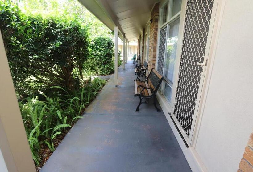 فندق على الطريق Sleepy Hill Motor Inn