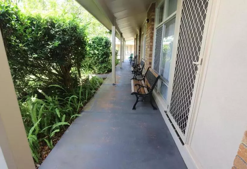 Motelli Sleepy Hill Motor Inn