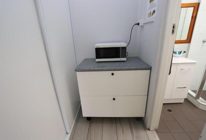 فندق على الطريق Sleepy Hill Motor Inn