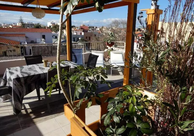 پانسیون Nikolas Rooms