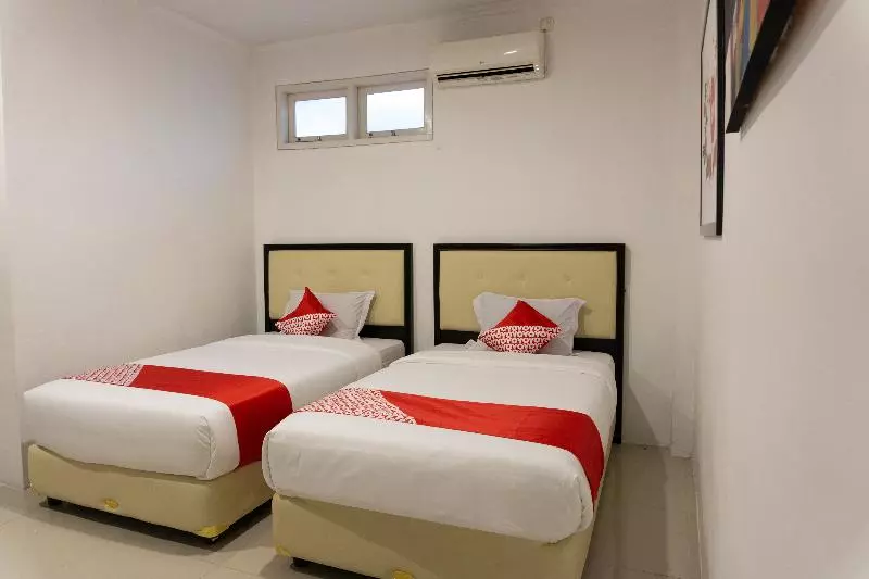 ユースホステル Bintara Guest House By Oyo Rooms