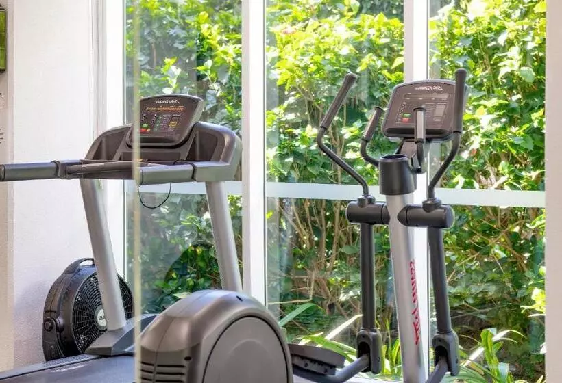 Boulevard North Lakes