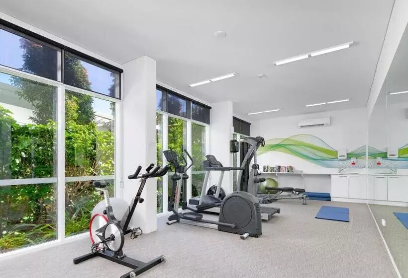 Boulevard North Lakes