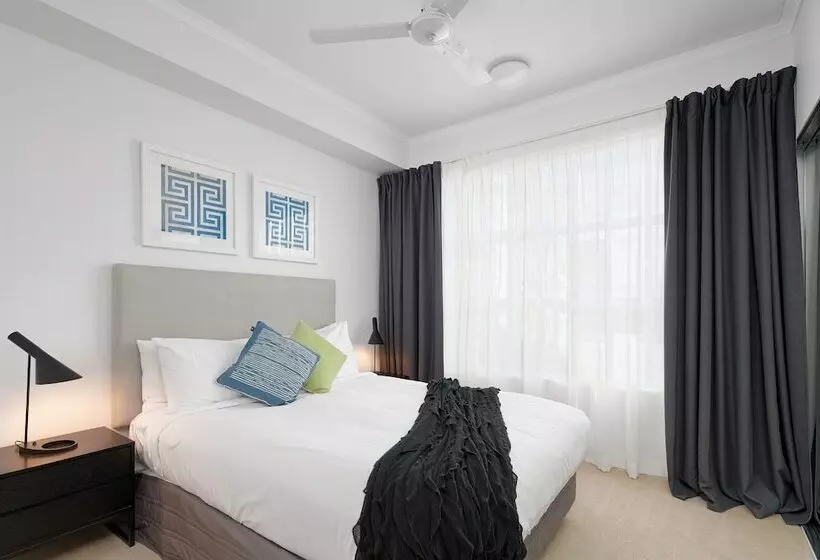 Boulevard North Lakes