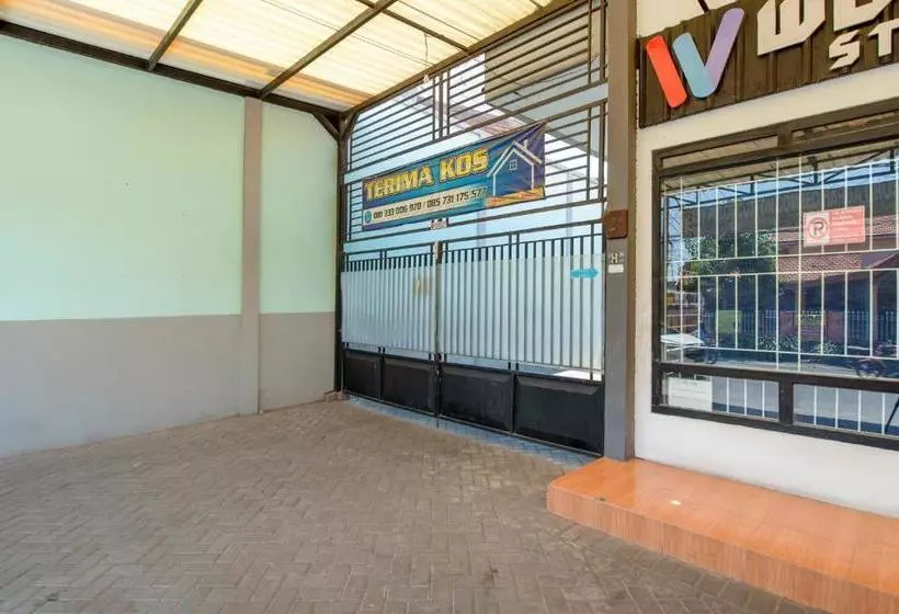 ホテル Airy Syariah Kutisari Selatan 21 Surabaya
