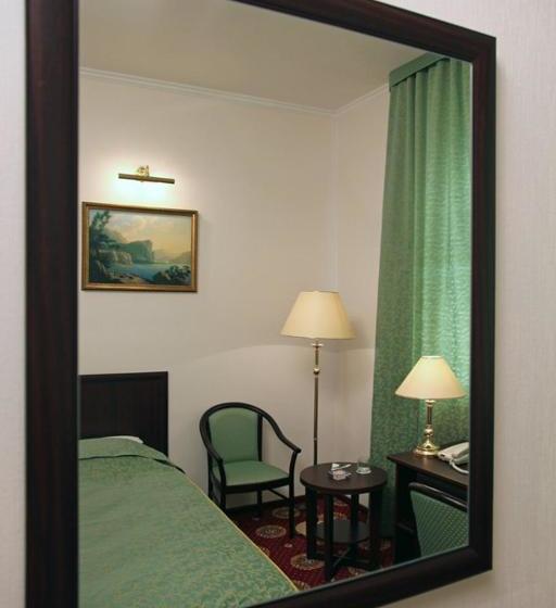 בית מלון כפרי Arm Premier