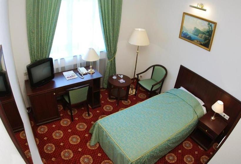 בית מלון כפרי Arm Premier