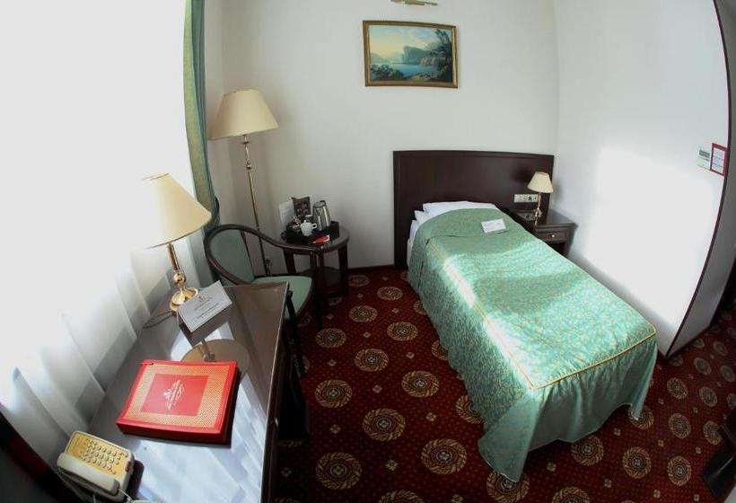 בית מלון כפרי Arm Premier