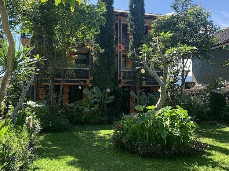 Отель Batur Sunrise Guesthouse