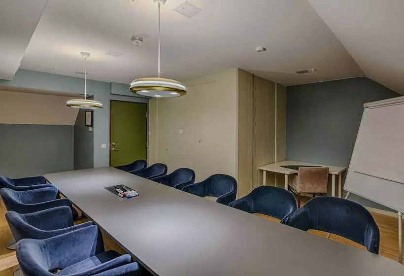 Hotelli L Eikerapen Gjestegard