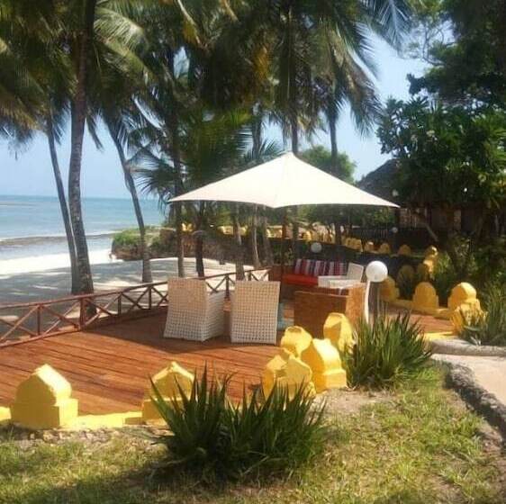 هتل The Coconut Beach Boutique Lodge & Spa