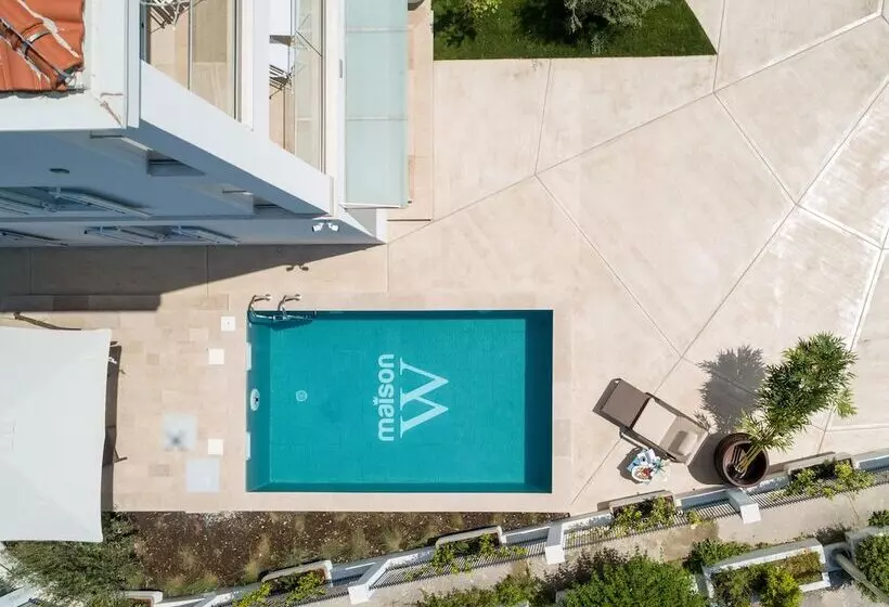 Maison W