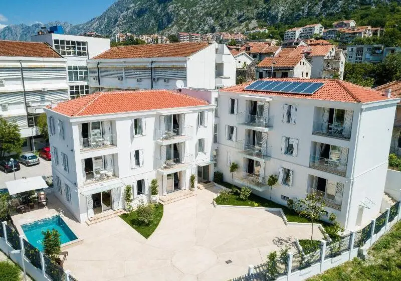 Maison W