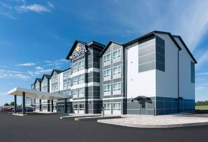 Microtel Inn & Suites By Wyndham Portage La Prairie
