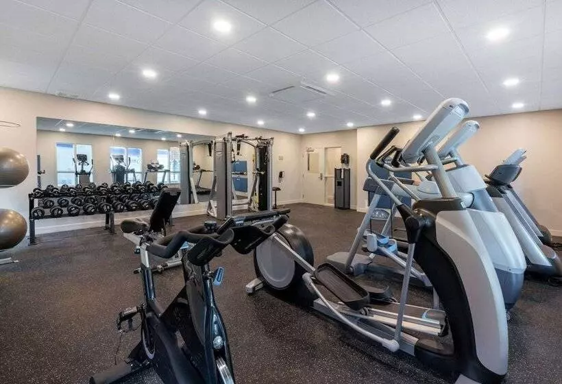 Microtel Inn & Suites By Wyndham Portage La Prairie