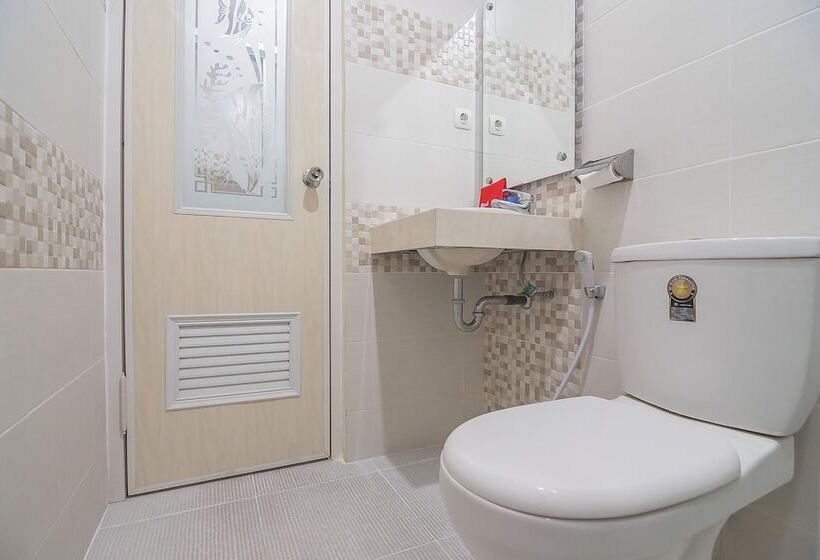 بنسيون Reddoorz Near Mt Haryono Semarang