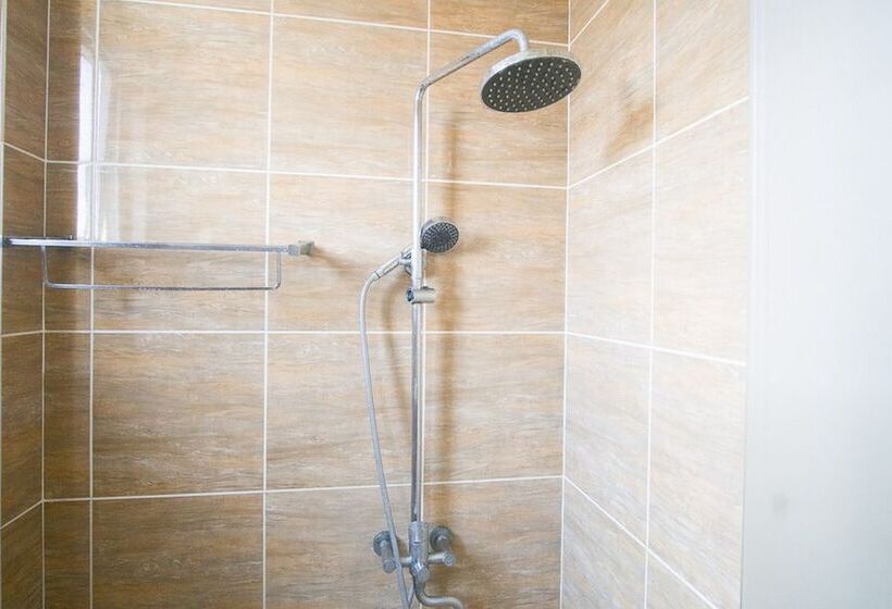 Pensjonat Reddoorz Plus Near Discovery Shopping Mall Bali