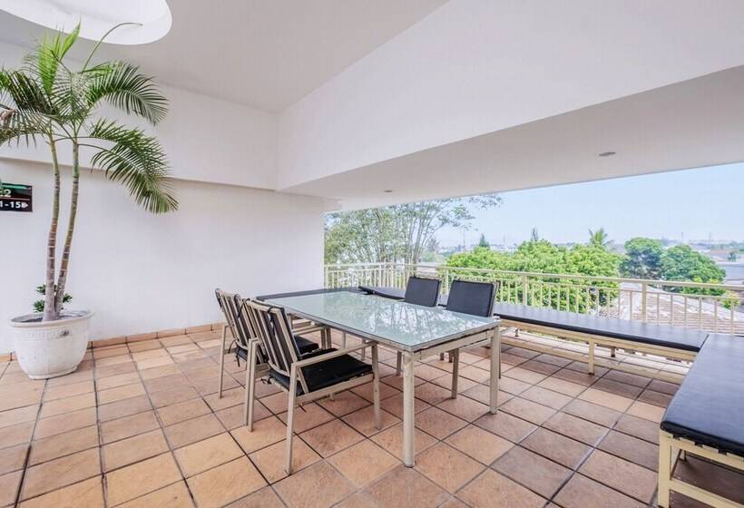 Szálló Micasa Residence By Oyo Rooms