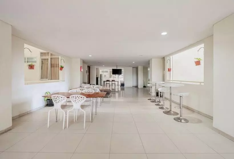 ユースホステル Micasa Residence By Oyo Rooms