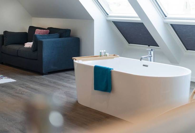 住宿加早餐  Eiland