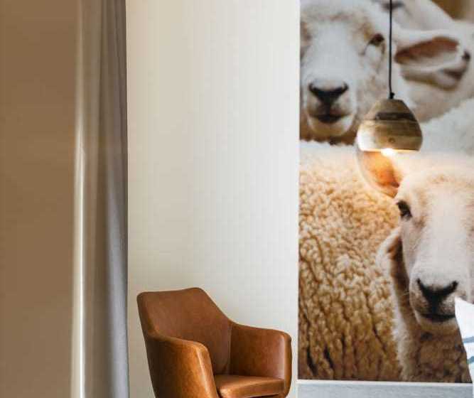 住宿加早餐  Eiland