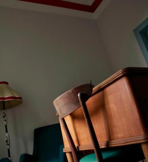 تختخواب و صبحانه Maison Decò