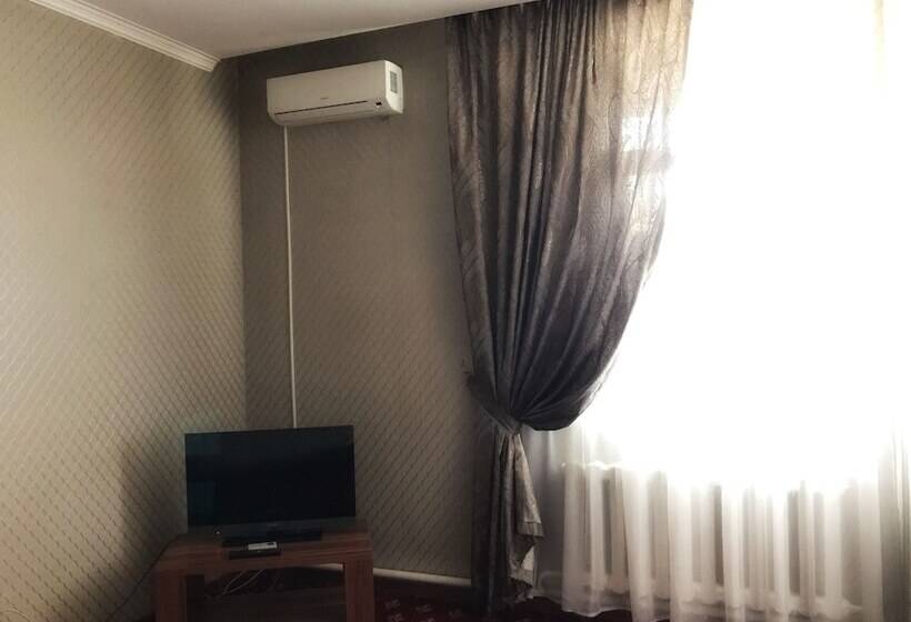 هتل Park House Taldykorgan