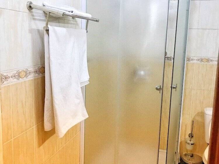 هتل Park House Taldykorgan