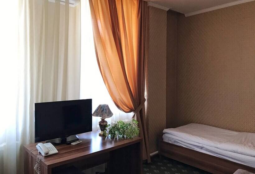 هتل Park House Taldykorgan