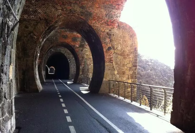 Maaseutuhotelli Sostio A Levante