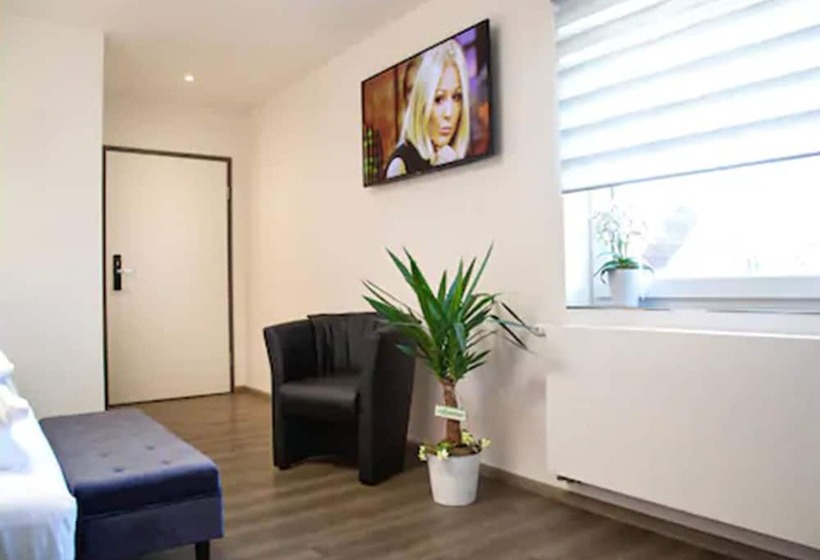 Sevendays Hotel And Boardinghouse Kirchheim