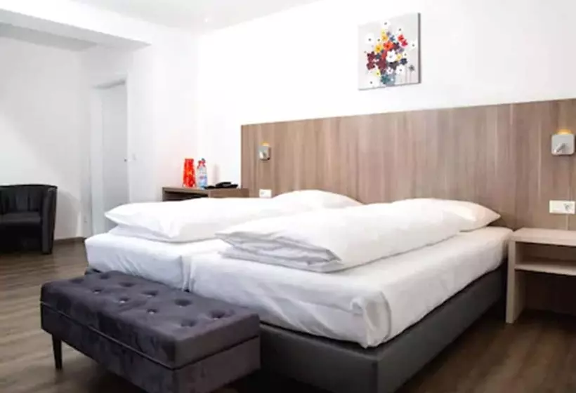 Sevendays Hotel And Boardinghouse Kirchheim