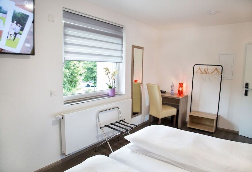 Sevendays Hotel And Boardinghouse Kirchheim