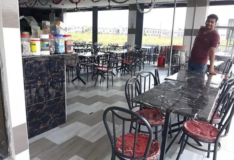 هتل Victory Inn