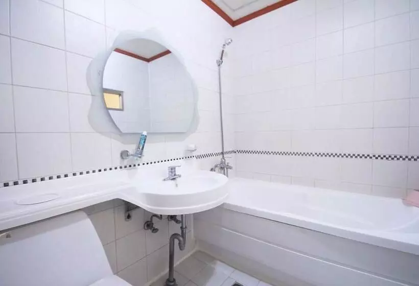 Jeonju Cherevill Motel