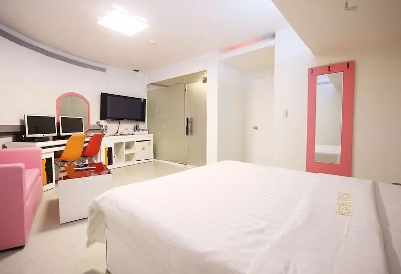 Jeonju Cherevill Motel
