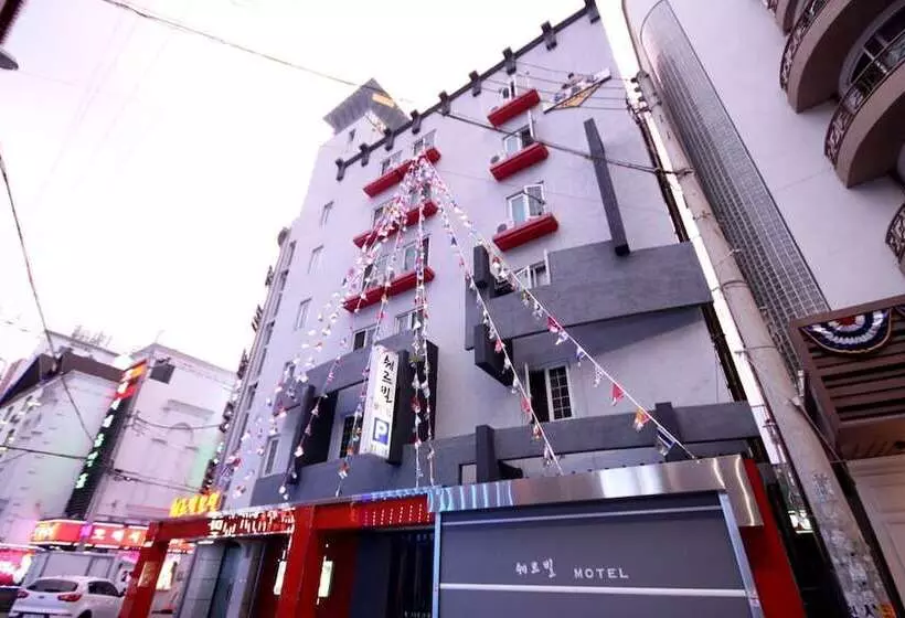 Jeonju Cherevill Motel