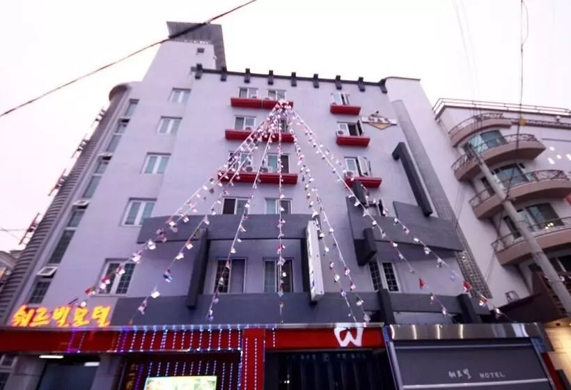 Jeonju Cherevill Motel