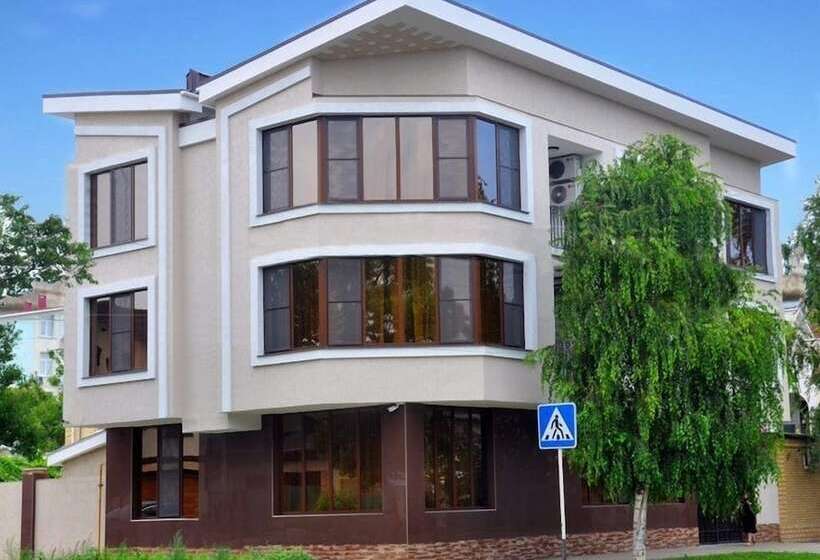 פנסיון Guest House Helena