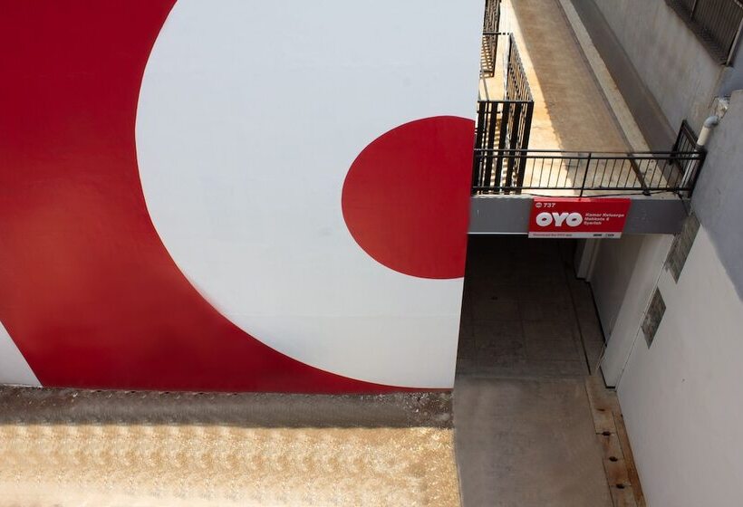 پانسیون Kamar Keluarga Mahkota 8 By Oyo Rooms