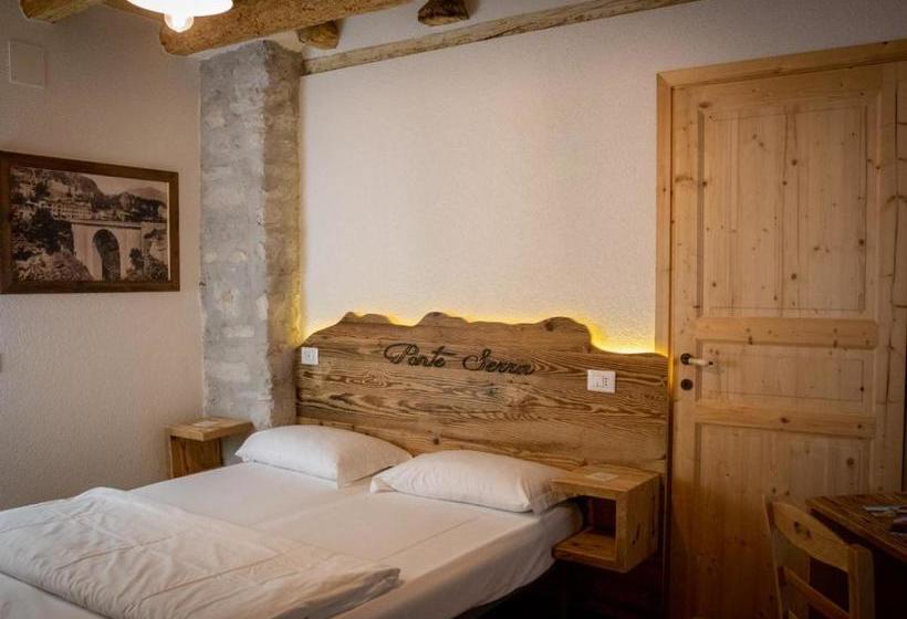 פנסיון Locanda Ponte Serra